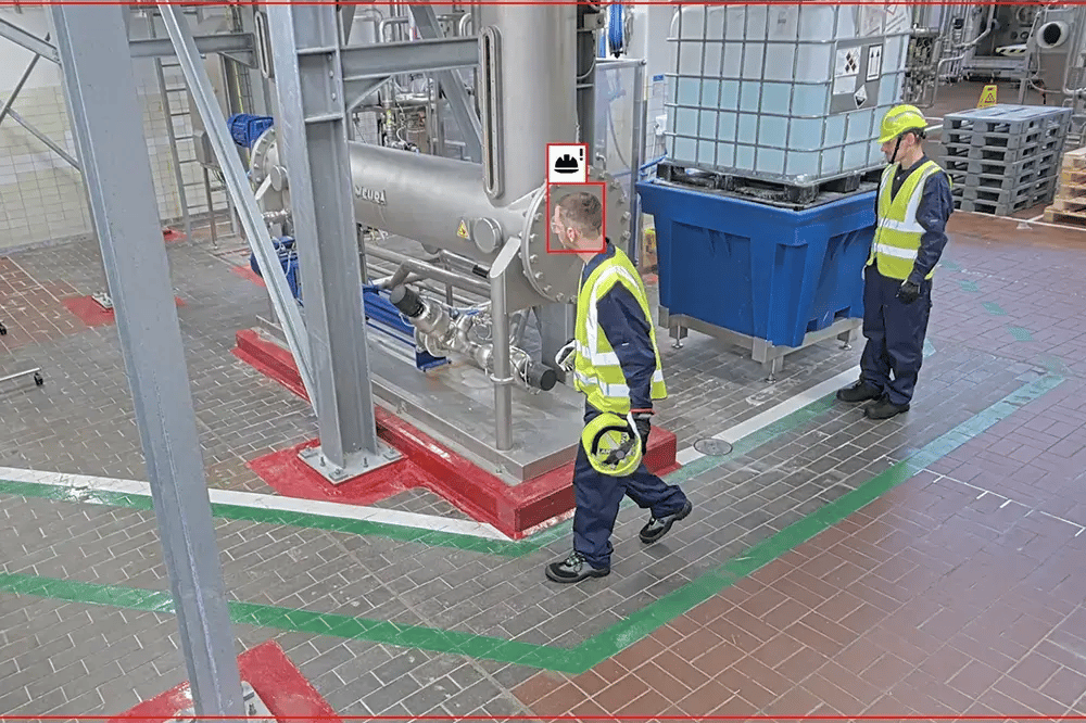 axis_object_analytics_hard hat detection_Mediaportal - Web PNG (1)