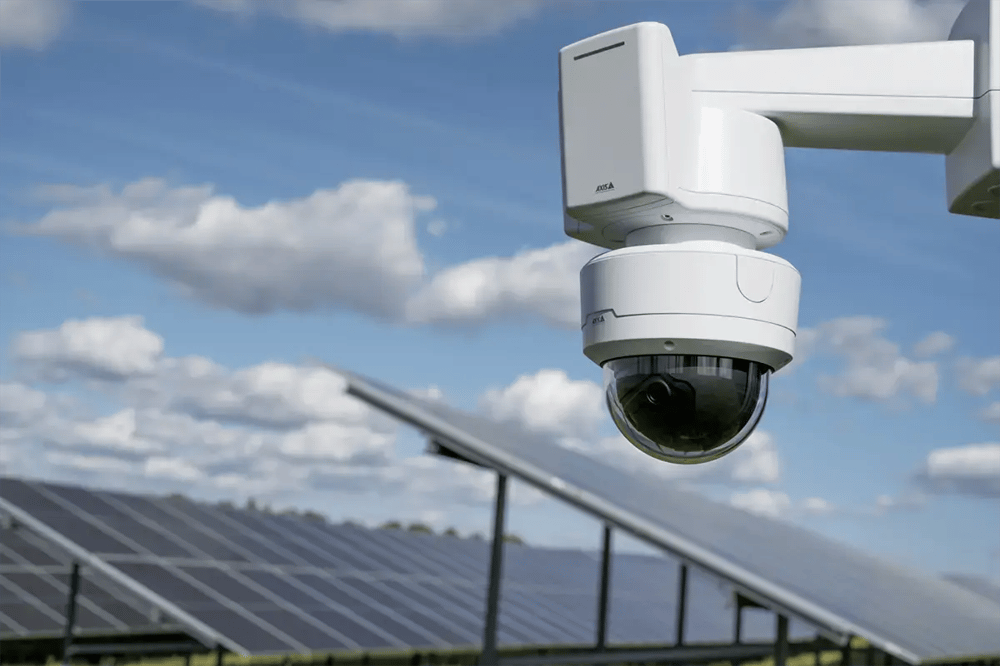 d2122ve_q3839pve_solar_farm_02_2509_hi_Mediaportal - Web PNG (1)
