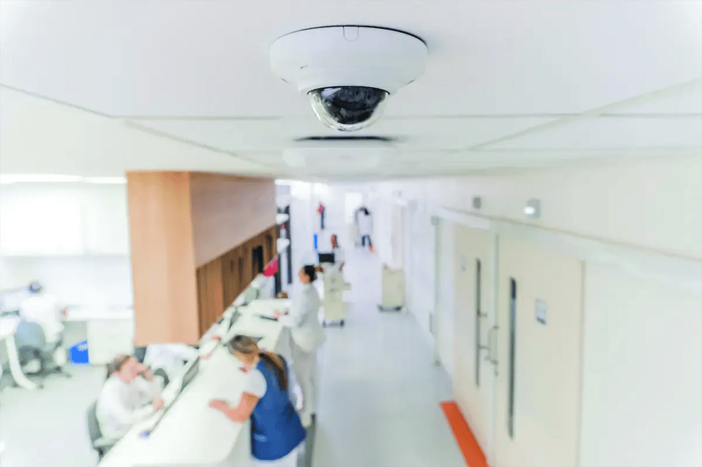 bp_hospital_m30_ceiling_horiz_1712_hi_Mediaportal - Web PNG (1) copy