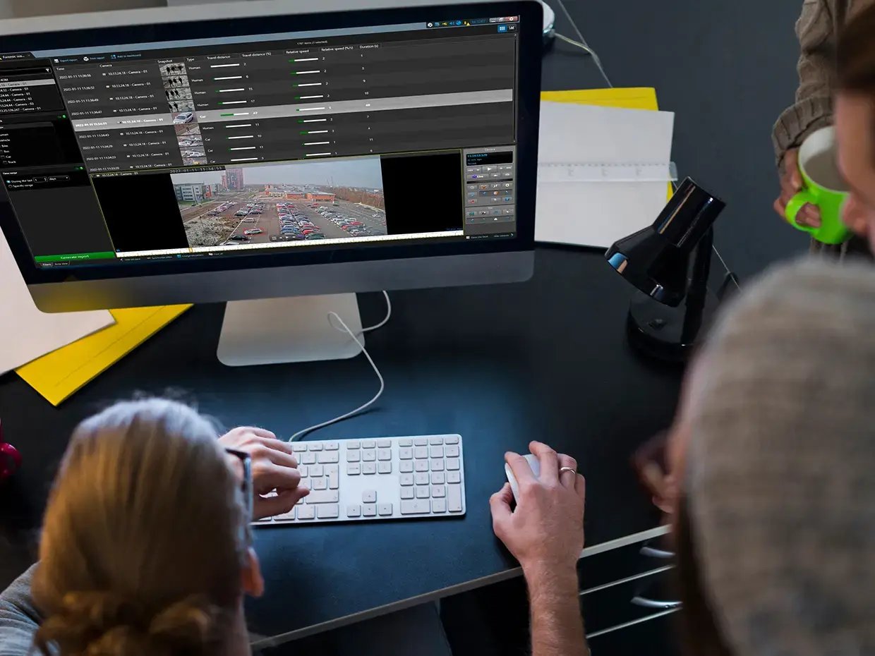 group_aerial_desk_computer_architects_forensic_search_genetec_2101_2600x1950 (1) copy
