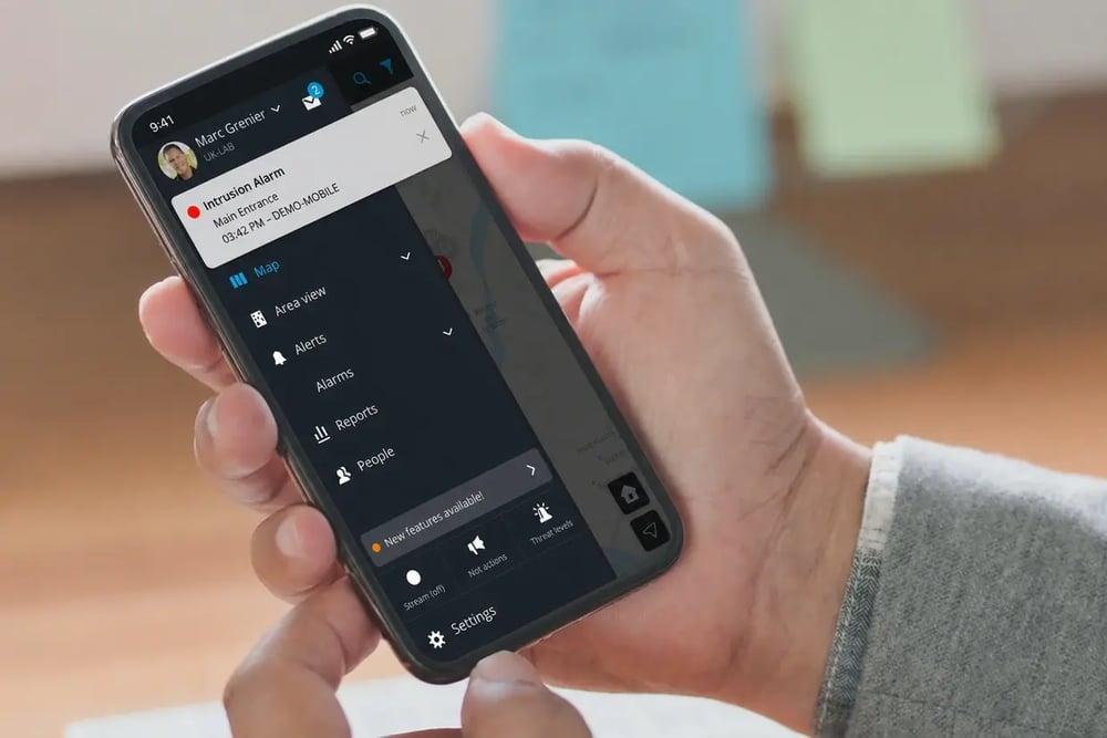 ptnet-top-tab-mobile-intrusion-notification-1240x828