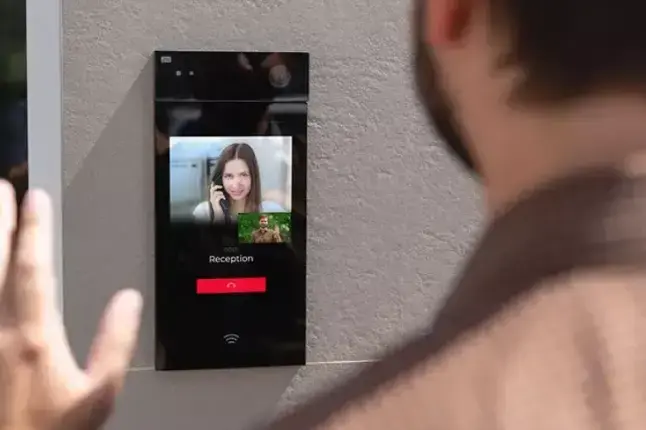 card-visitor-management