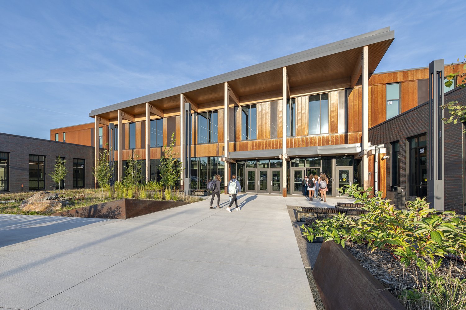 A_Rock_Ridge_High_School-02+THUMBNAIL